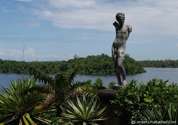 Geoffrey Bawas House - roman statue 1