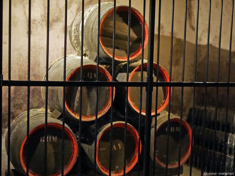 Mumm Barrels Mumm Champagne Barrels