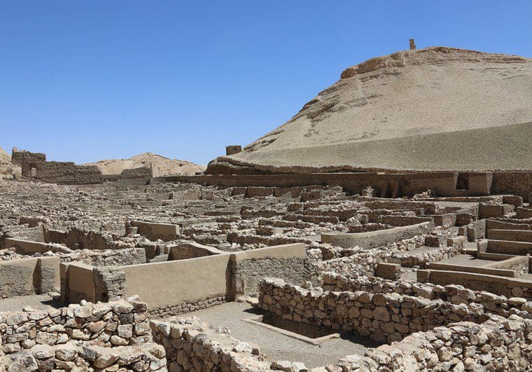 Artisans Village
