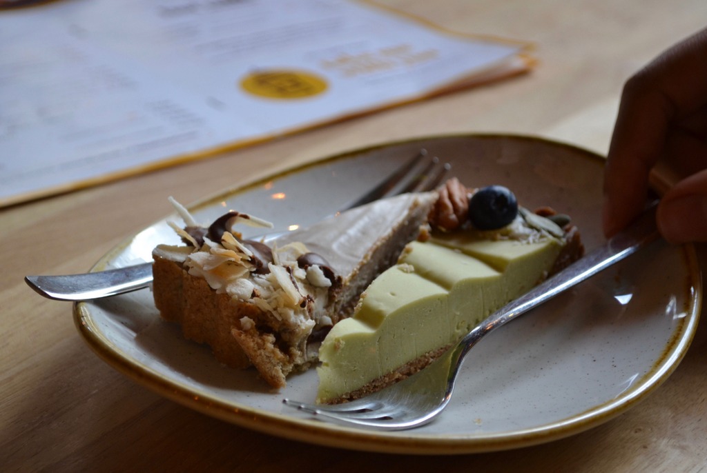 Bananna Cake Avocado and Lemon cake at Madam Bakster Bananna Cake Avocado and Lemon cake at Madam Bakster, Ghent