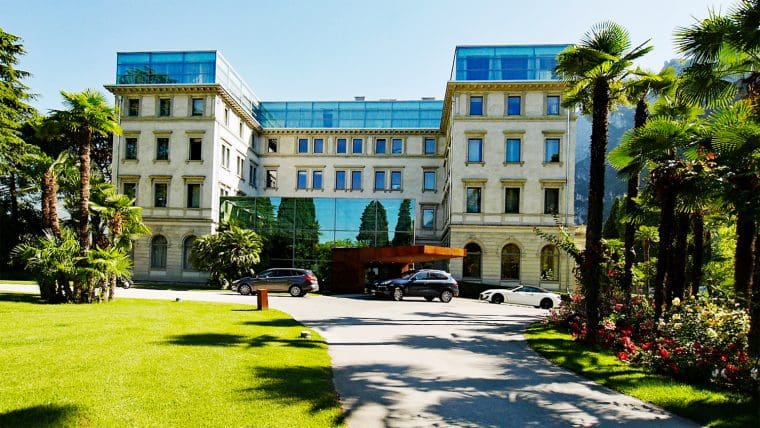 Hotel Lido Palace Entrance