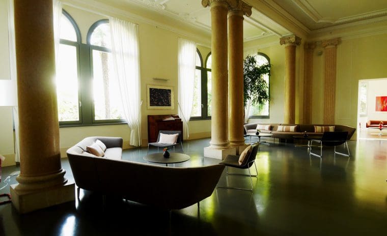 Lido Palace Columns Room