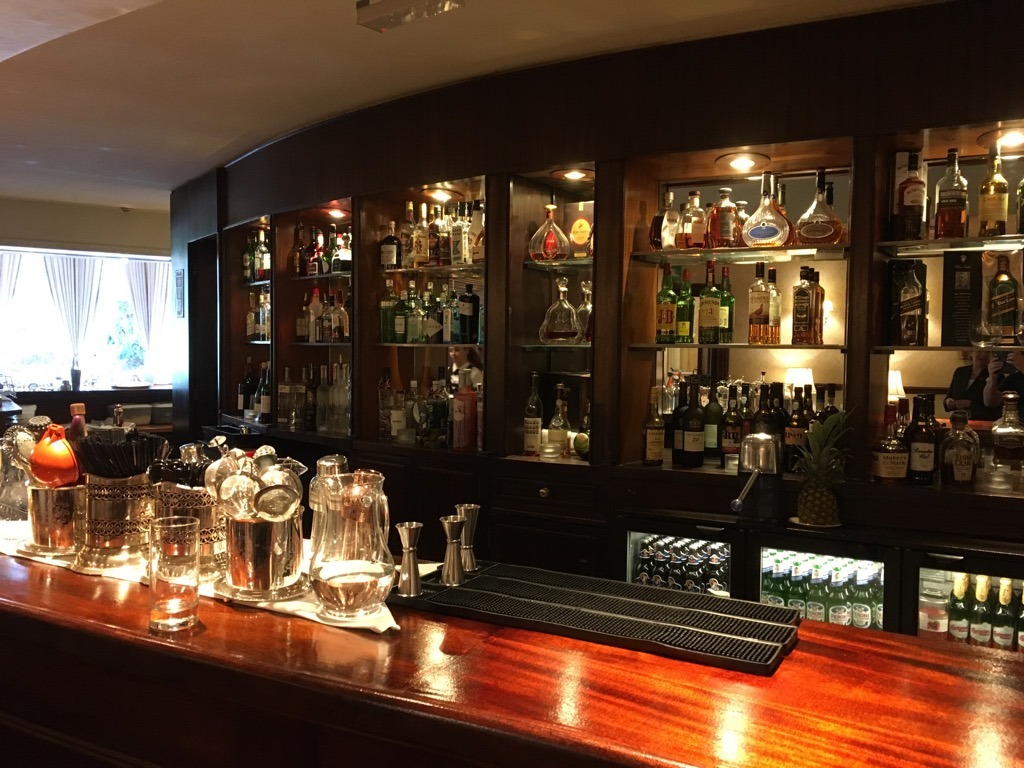 EASTBOURNE GRAND BAR