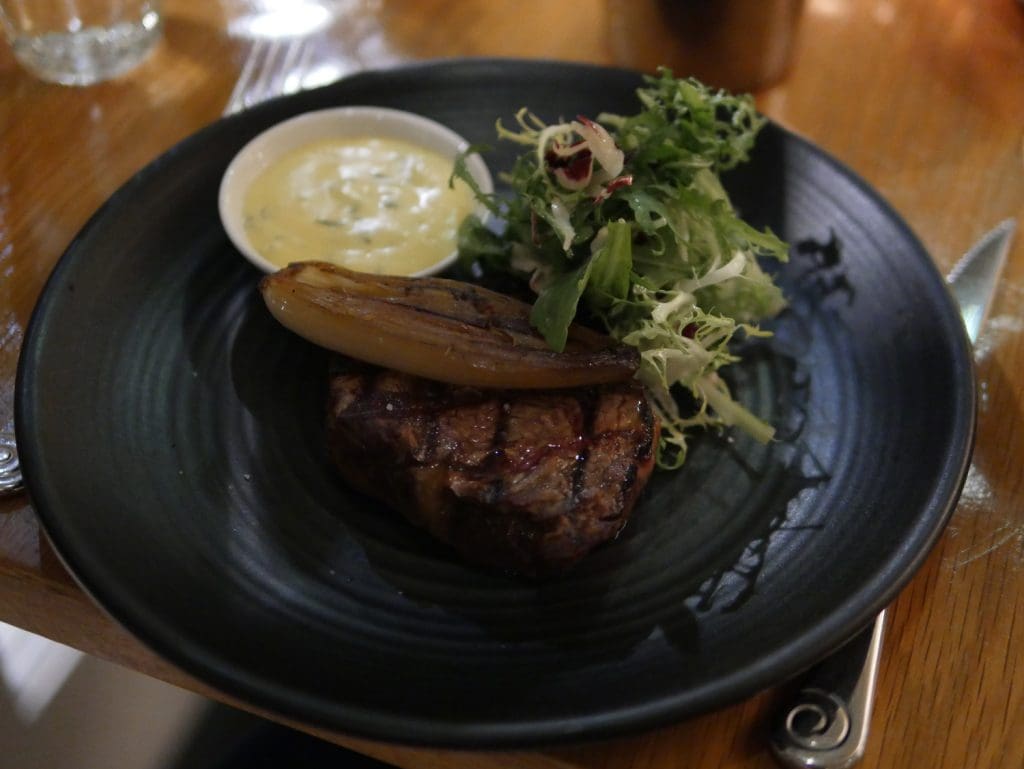 The Lock at the Runnymede - Steak