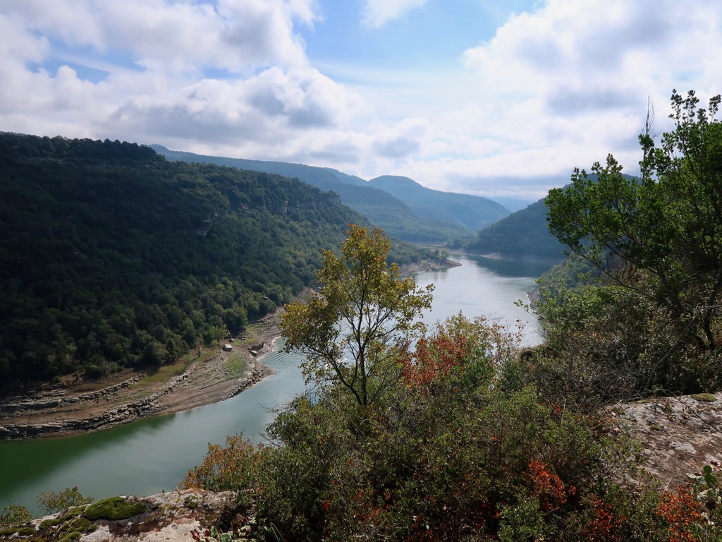 The Servants Jump - The Sau Reservoir Catalonia