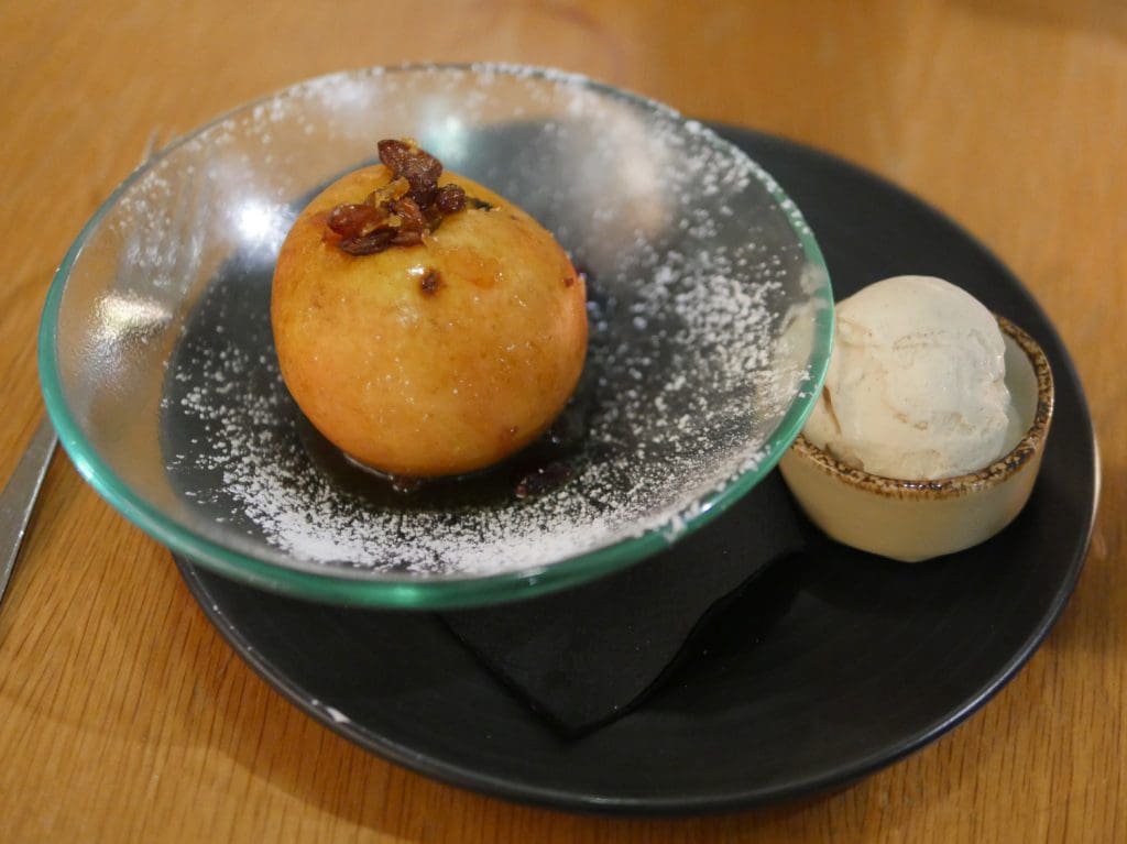 The lock at the Runnymede - Baked apple