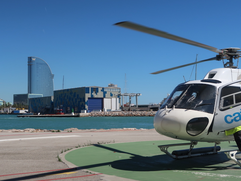 We Barcelona 360º Premium Tour - helicopter port