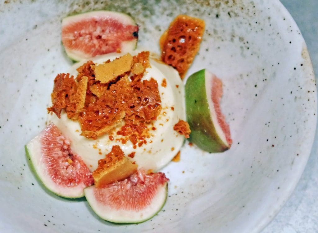 Felix Hotel Cambridge - Grafitti Fig Pannacotta Felix Hotel Cambridge - Grafitti Fig Pannacotta