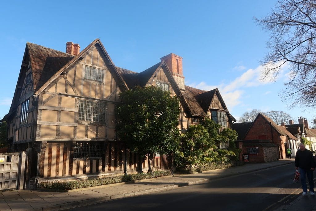 Hall Croft - Stratford