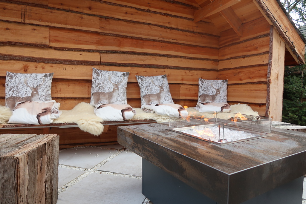 Cosy Spa outdoor area Cosy Spa outdoor area