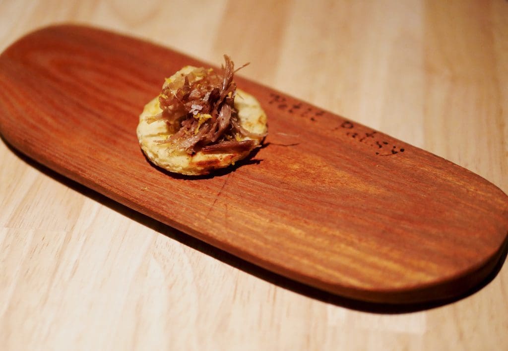 Sans Cravate naan with confit lamb Sans Cravate naan with confit lamb