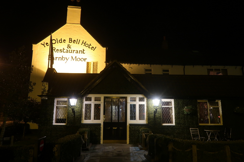 Ye Olde Bell Hotel at night Ye Olde Bell Hotel at night