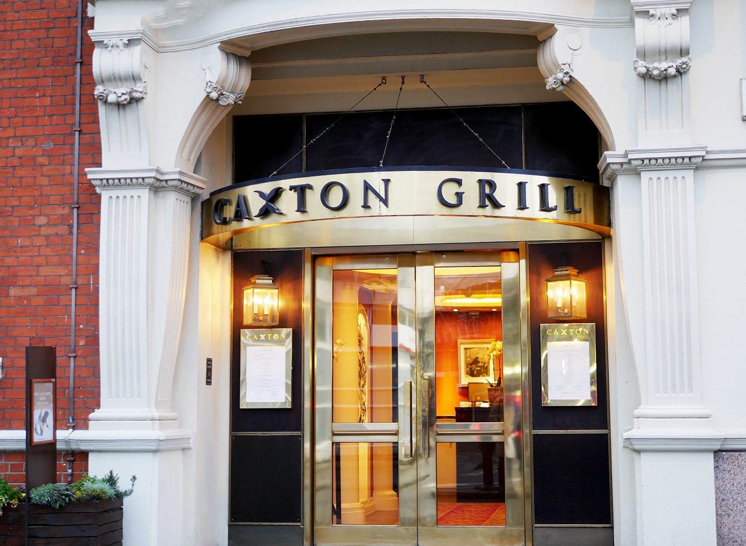 Caxton Grill St Ermins Hotel
