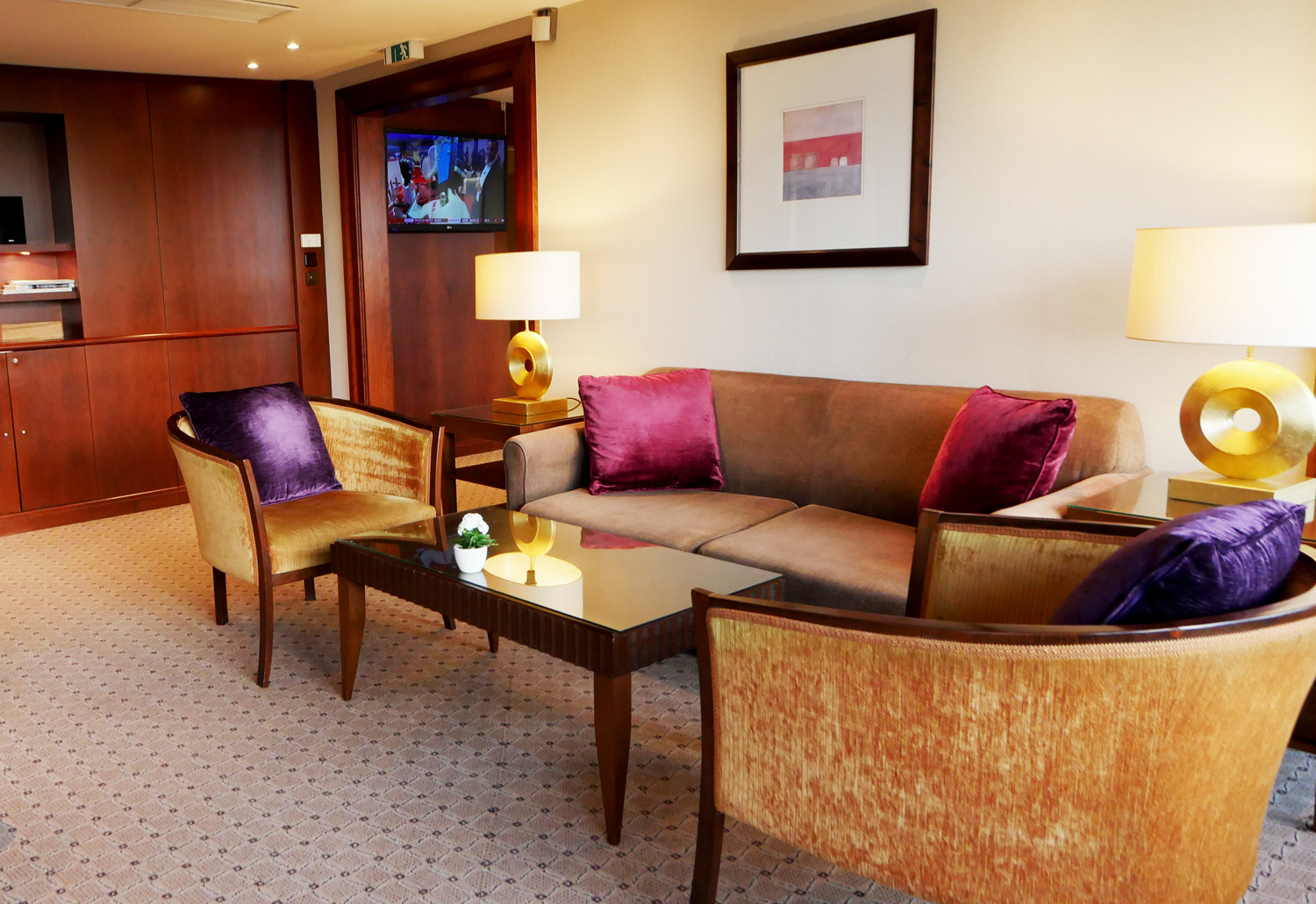 Executive Lounge - Corinthia Prague Executive Lounge - Corinthia Prague
