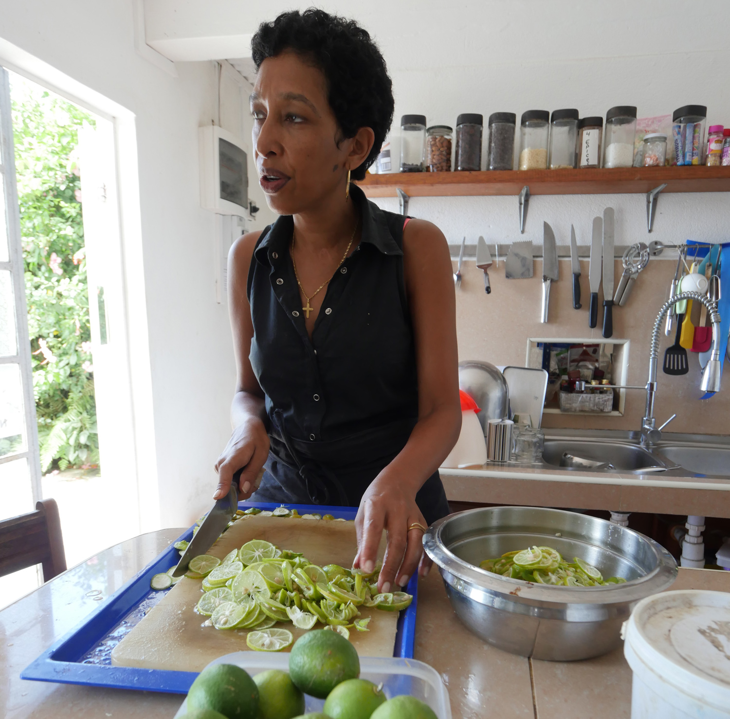 Valerie with Rodrigues Lemons Valerie with Rodrigues Lemons