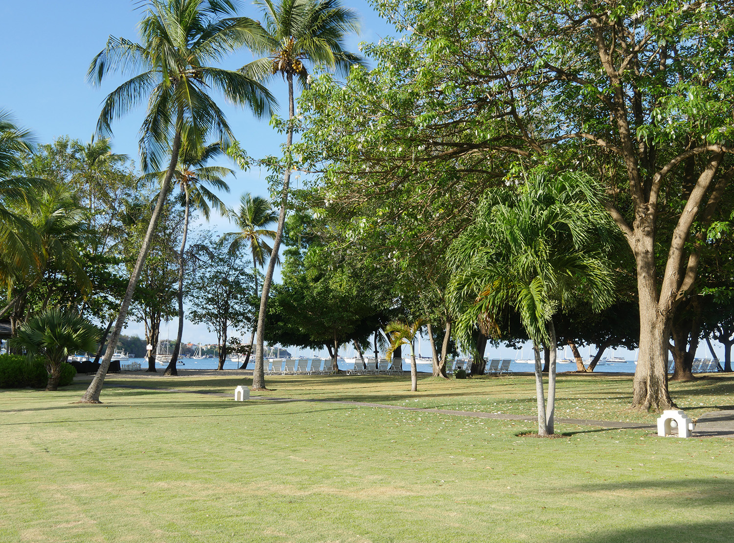 Calabash Hotel Grenada - Gardens and Beach