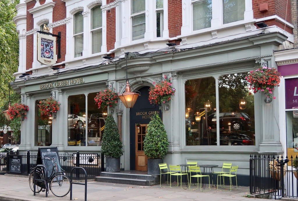 Brook Green Hotel exterior