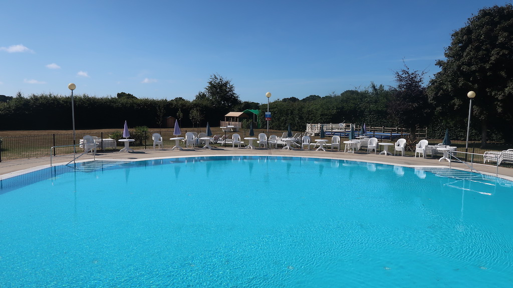 Hoburne Bashley- outdoor pool