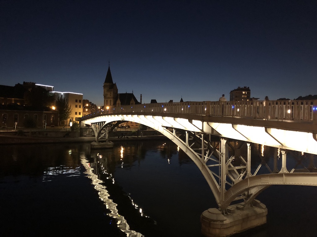 Liège at night