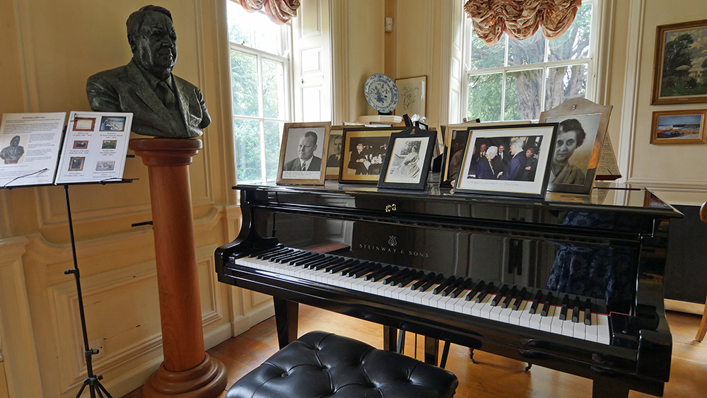 Arundells Drawing Room