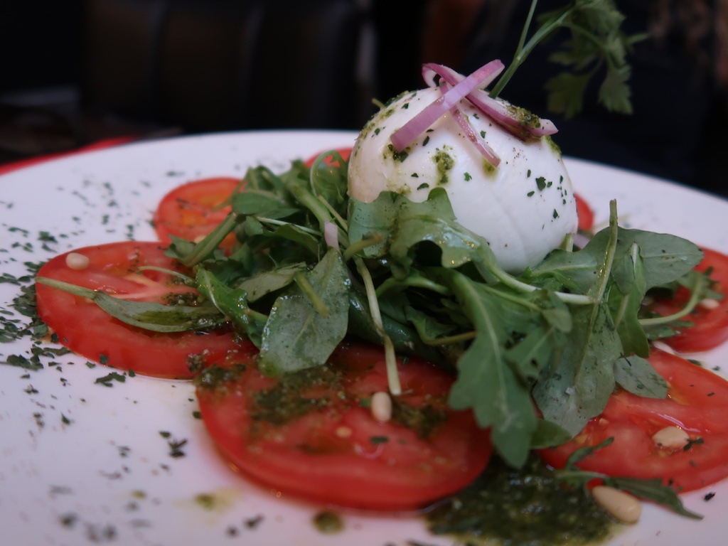 Liège Bruit Qui Court - buffallo mozzarella salad