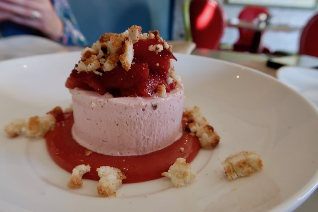 Church Street Taven - amaretti semifreddo Church Street Taven - amaretti semifreddo