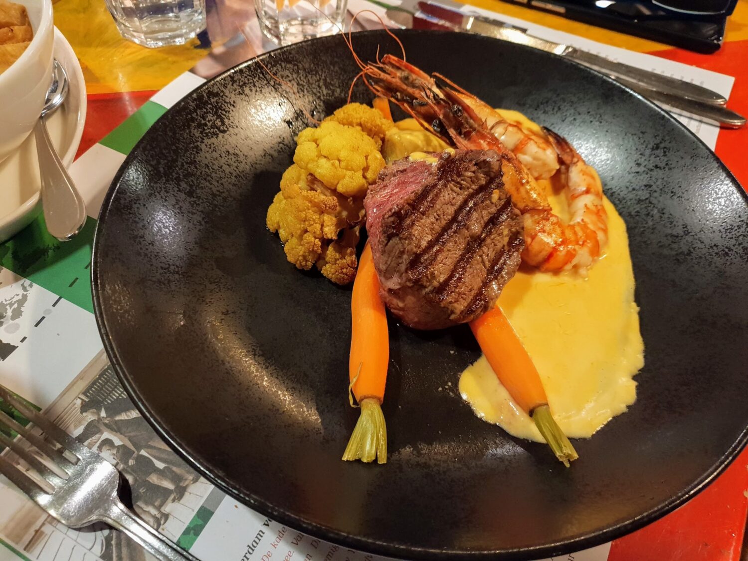 Hotel New York, Rotterdam, Surf and Turf-min