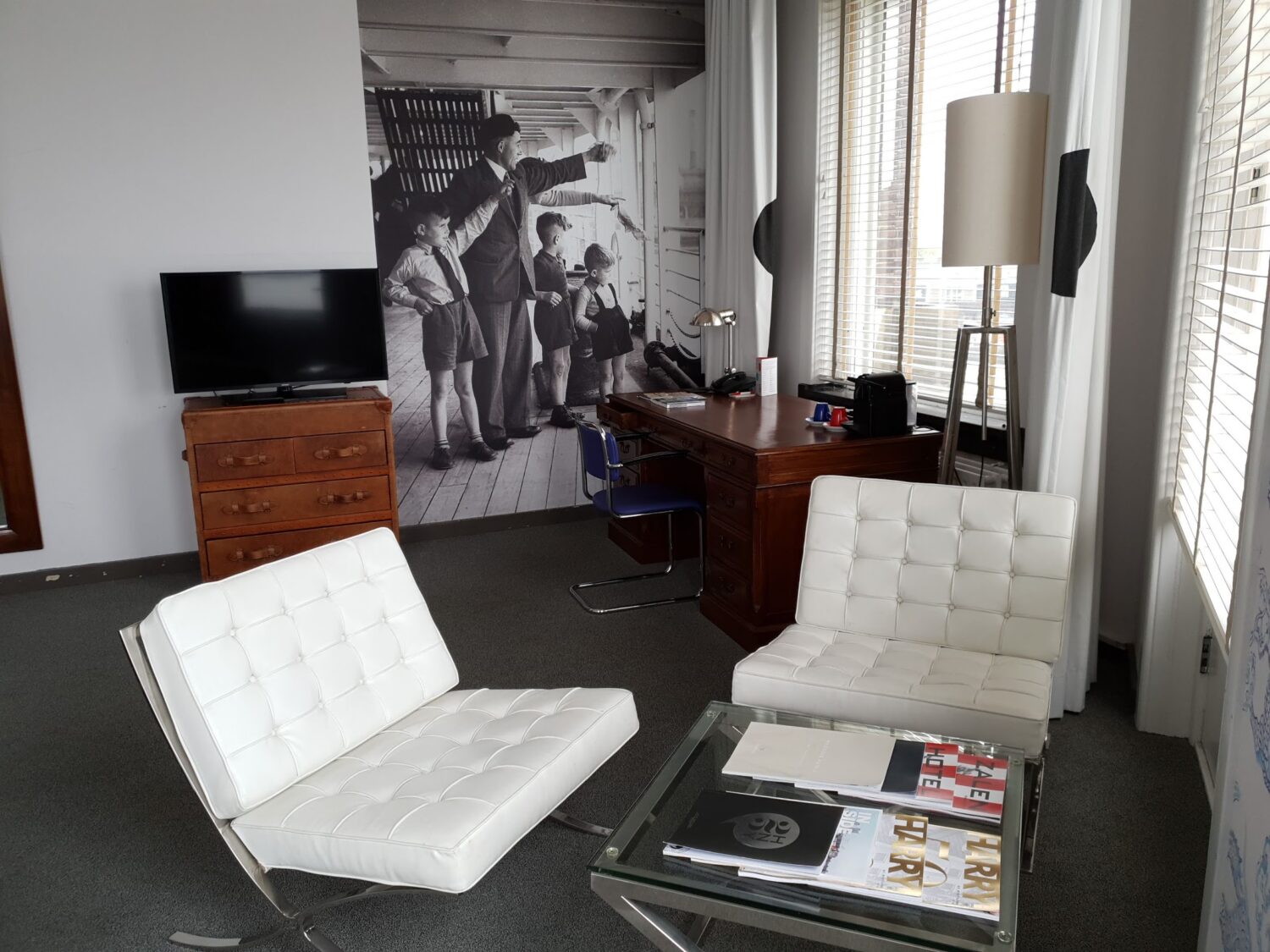 Hotel New York,Rotterdam, room 205-min