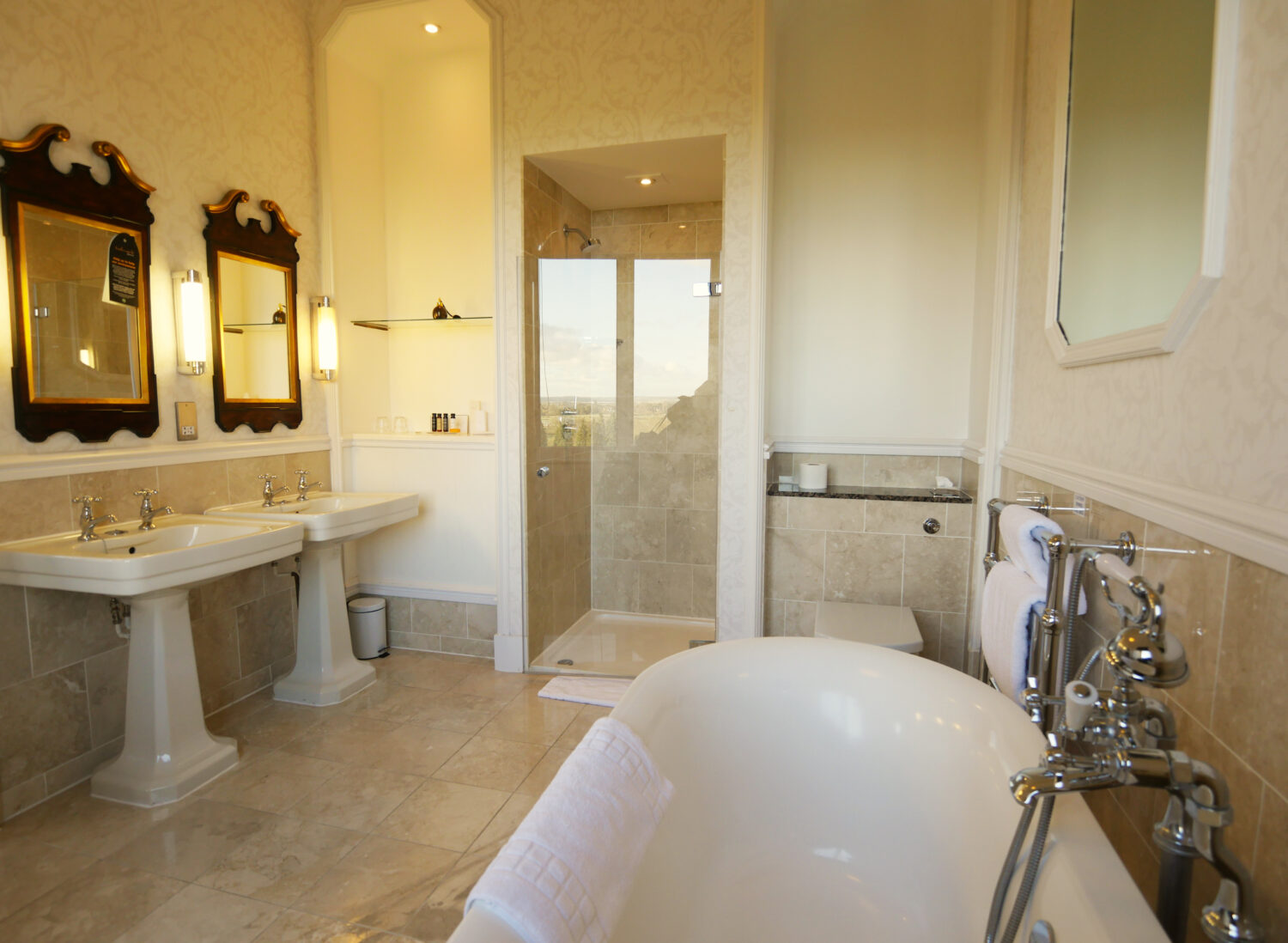 Bathroom Welcombe Hotel