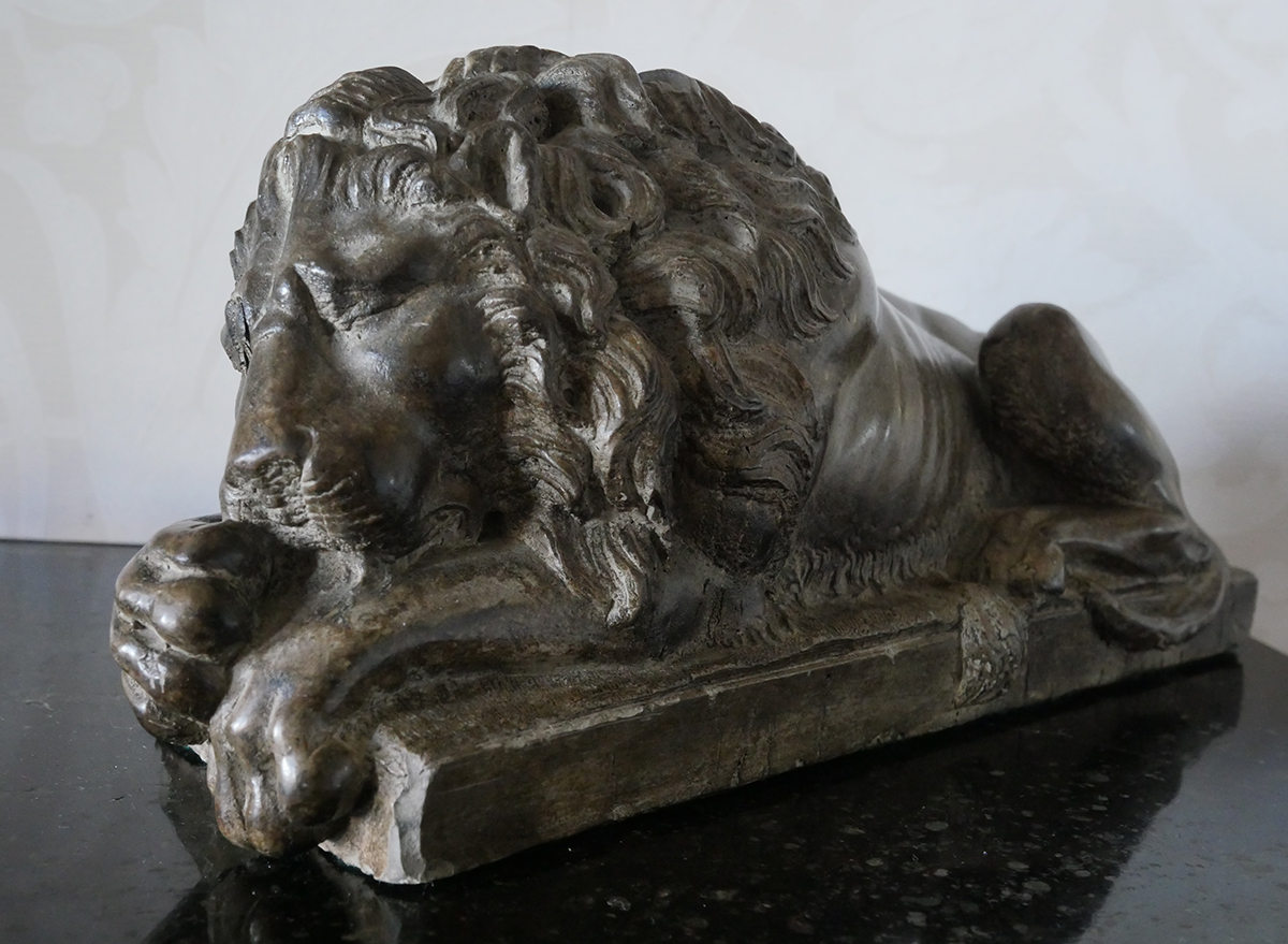 Lion - Welcombe Hotel Room