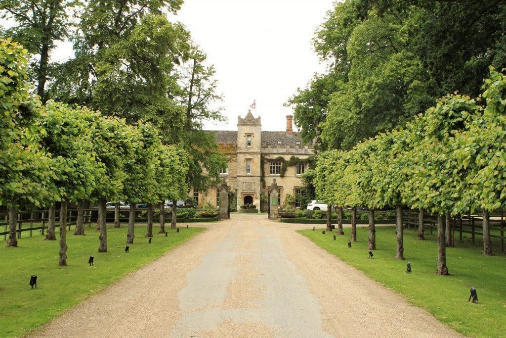 Manor Country House Hotel, entrance