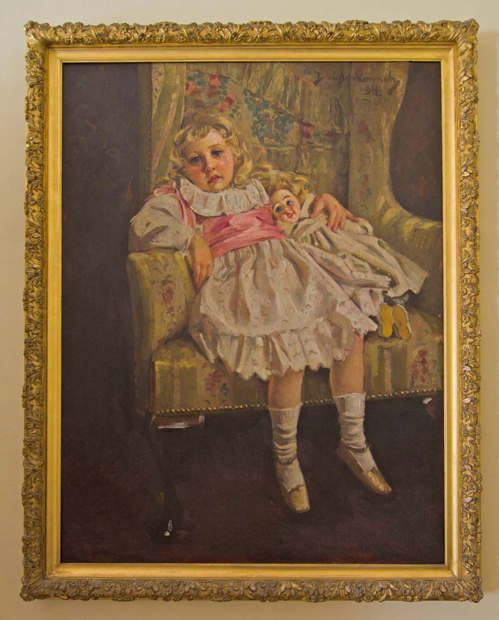Portrait of Agatha Christie as a young girl at Greenway - copyright Alex Graeme, Unique Devon Tours Uini