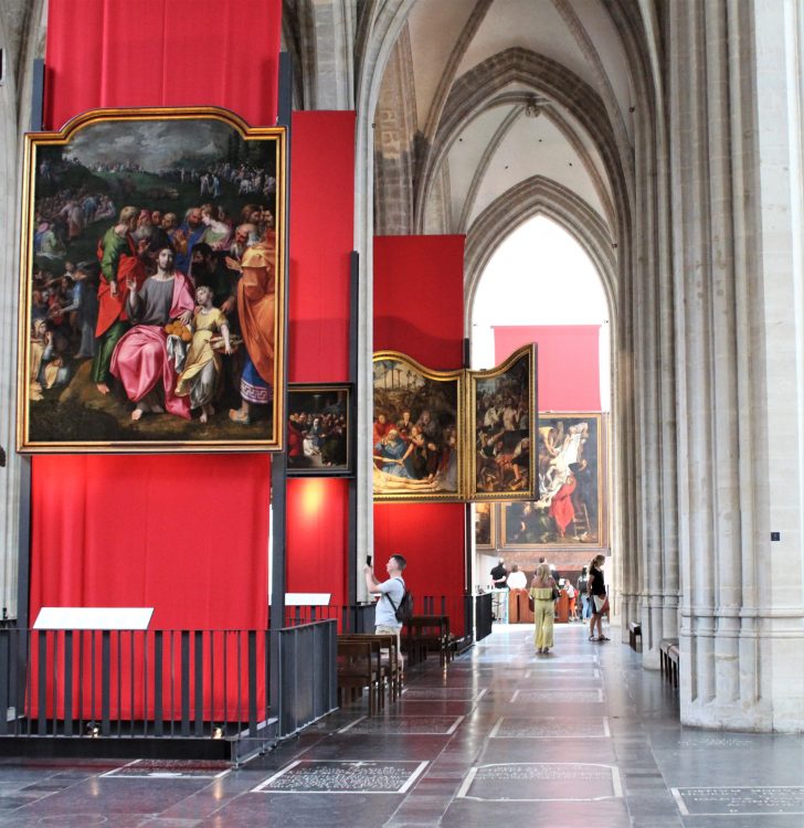 Antwerp Cathedral interior