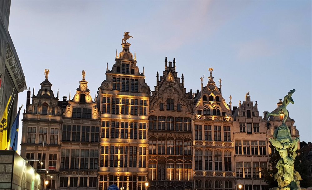 Visiting Antwerp, Grotemarkt at night-