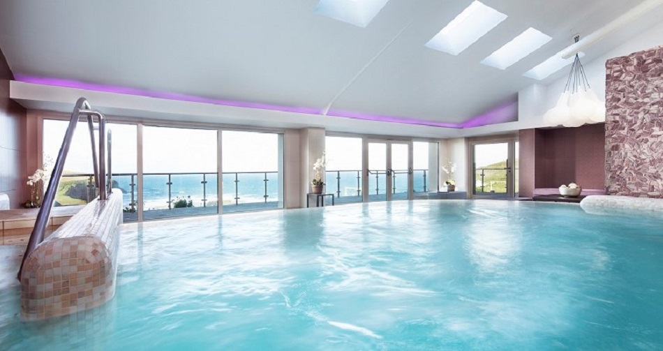 Hydro pool at Bedruthan spa