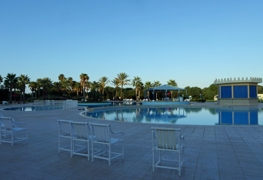 Ramada Hotel Tunis Pool