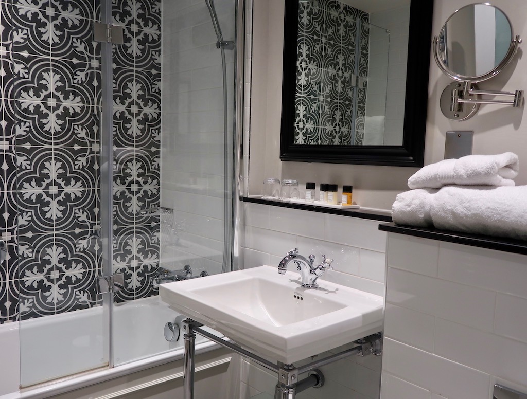 Bathroom - Billesley Manor Hotel