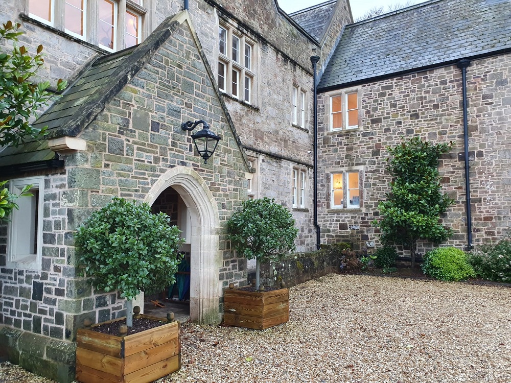 UK Staycation Entrance to Paschoe House in Devon