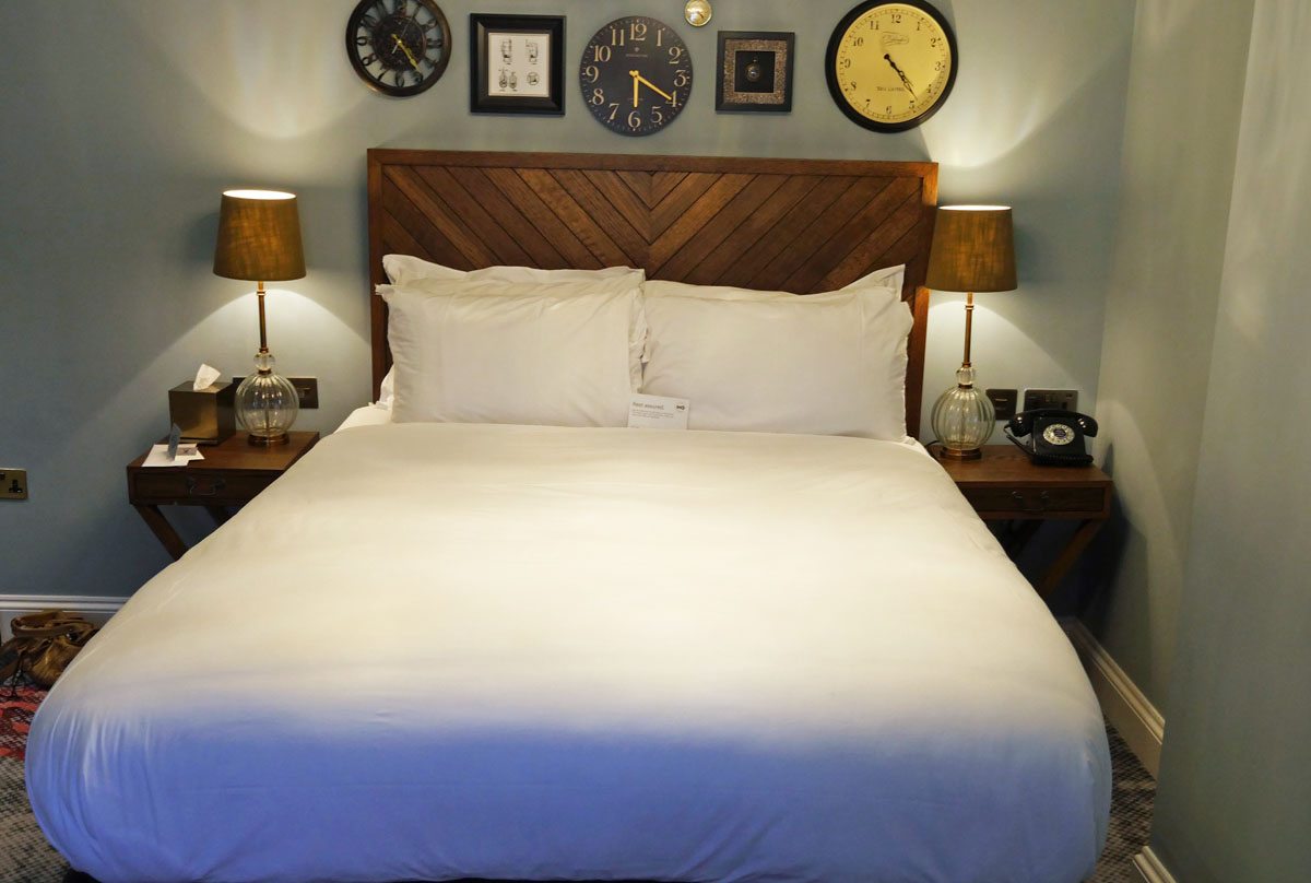 Bed - Hotel Indigo Stratford