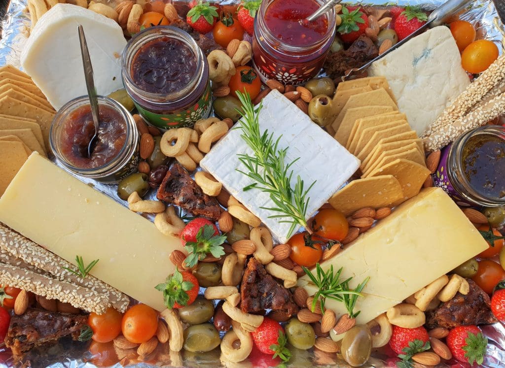 Devon, West country cheeseboard with Baytree Company relish-min