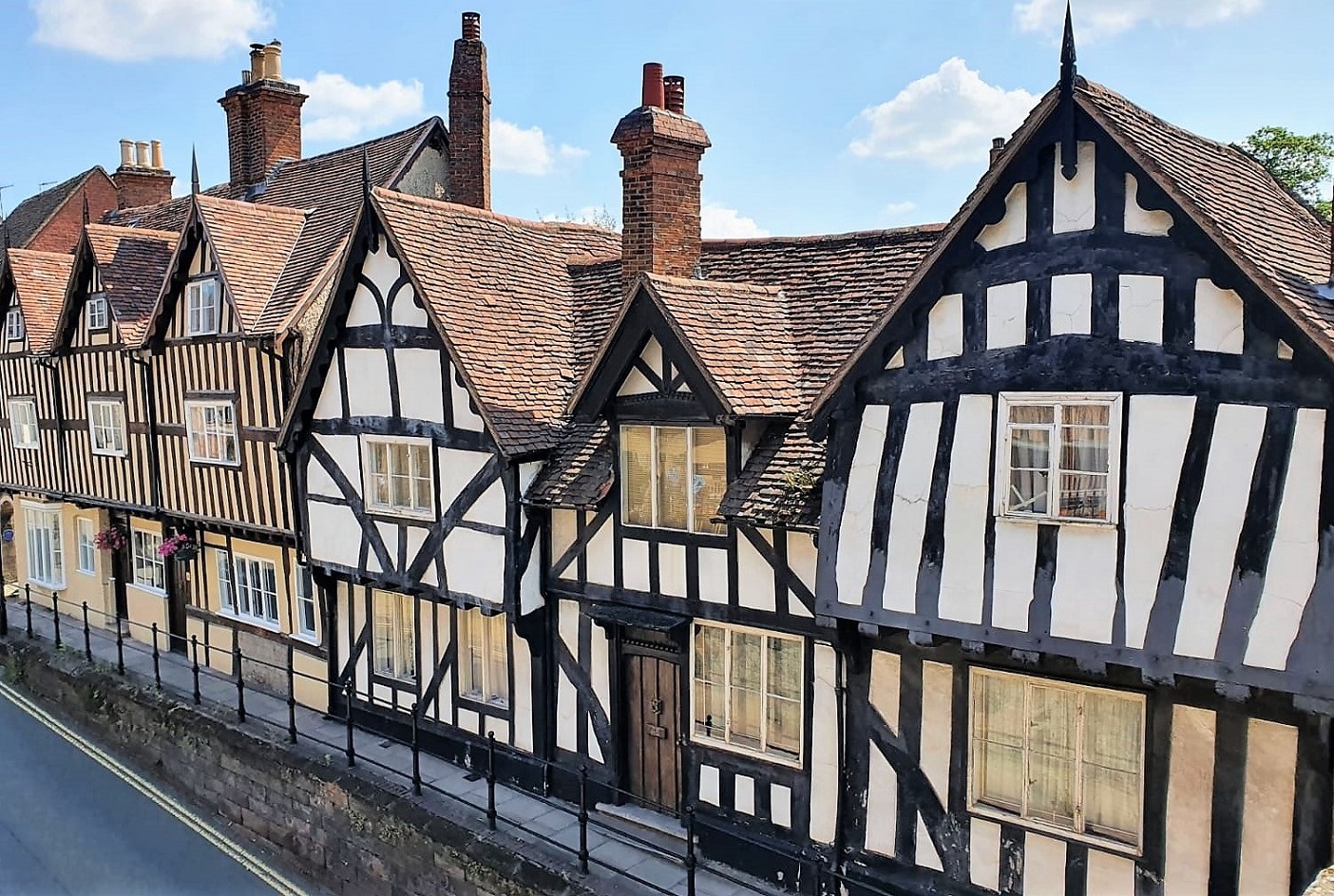 Timber fronted houses in Warwick