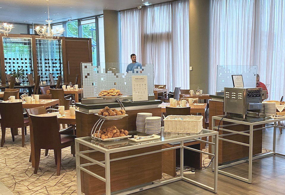 Breakfast Buffet Crowne Plaza