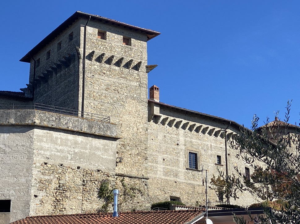 Castello di Monti