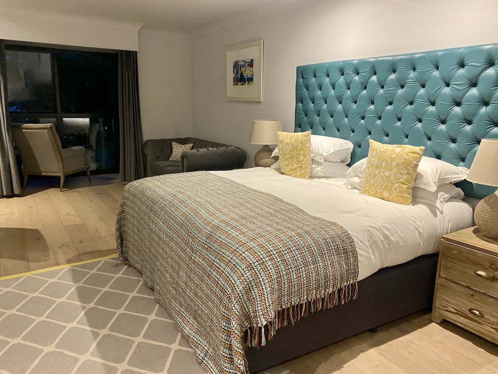 The Swan Streatley room
