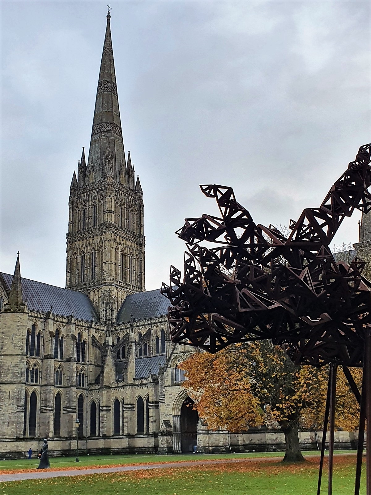 Exterior picture of Salisbury Cathedral with modern art