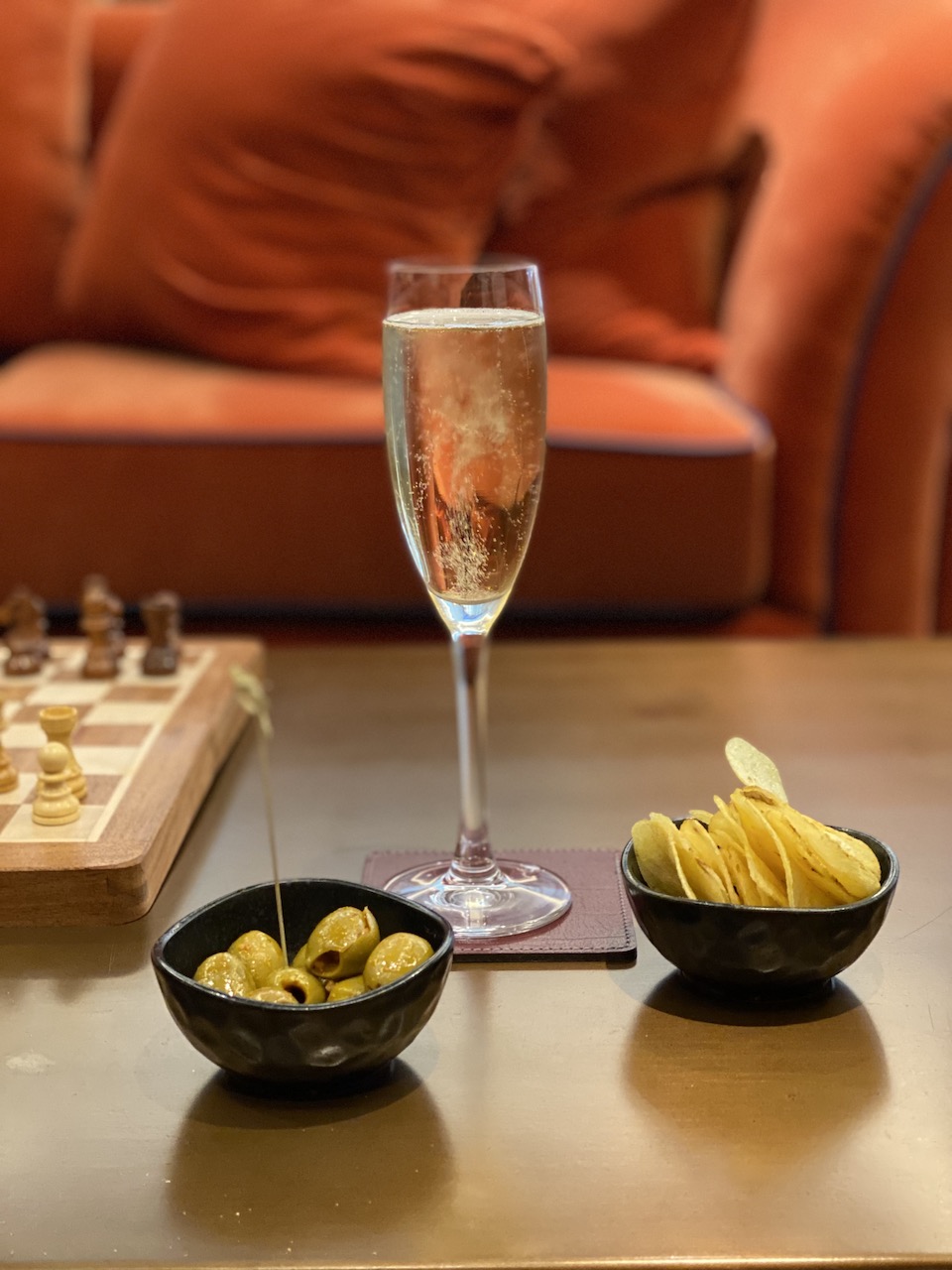 The Guardsman champagne