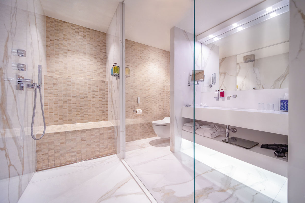 Hotel Bristol Bathroom