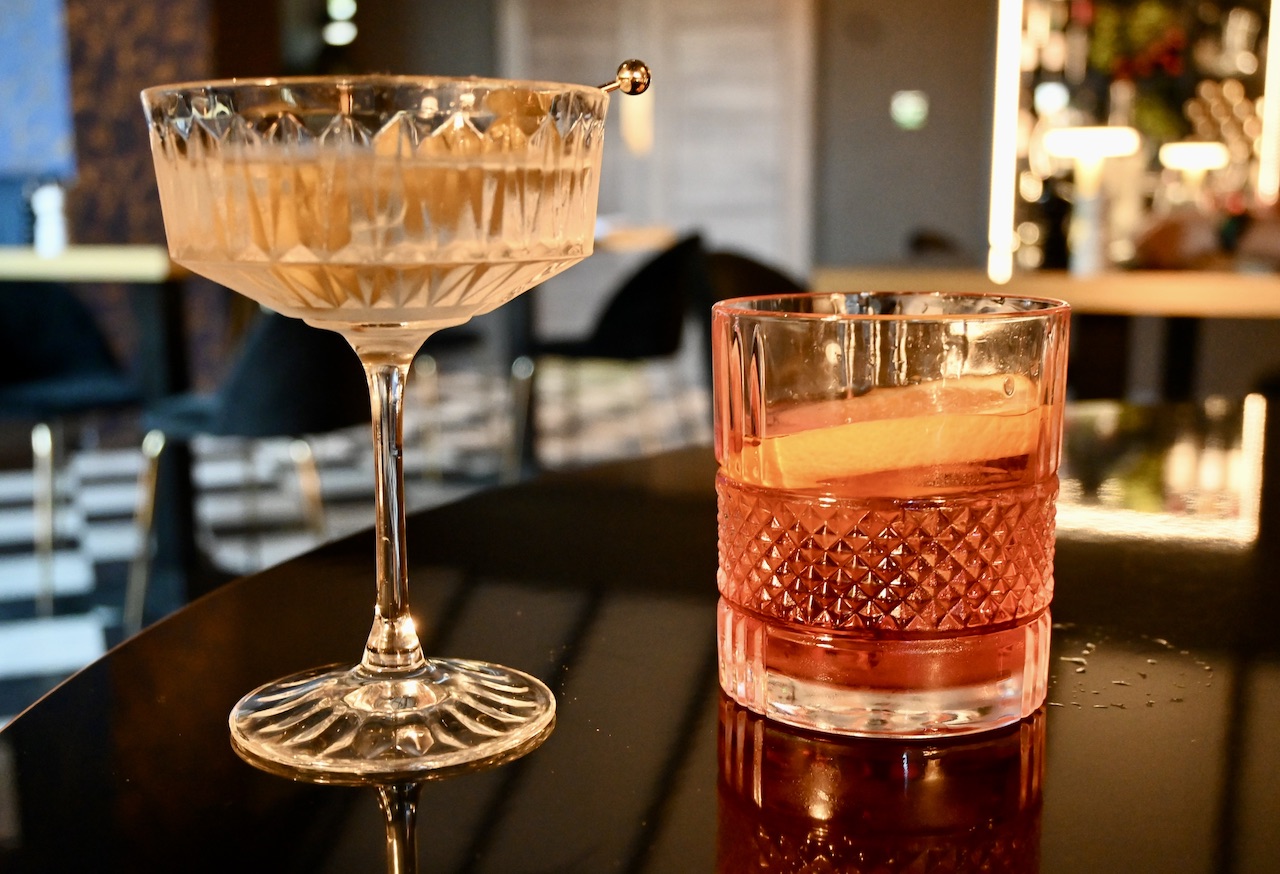 Chesterton Hotel cocktails