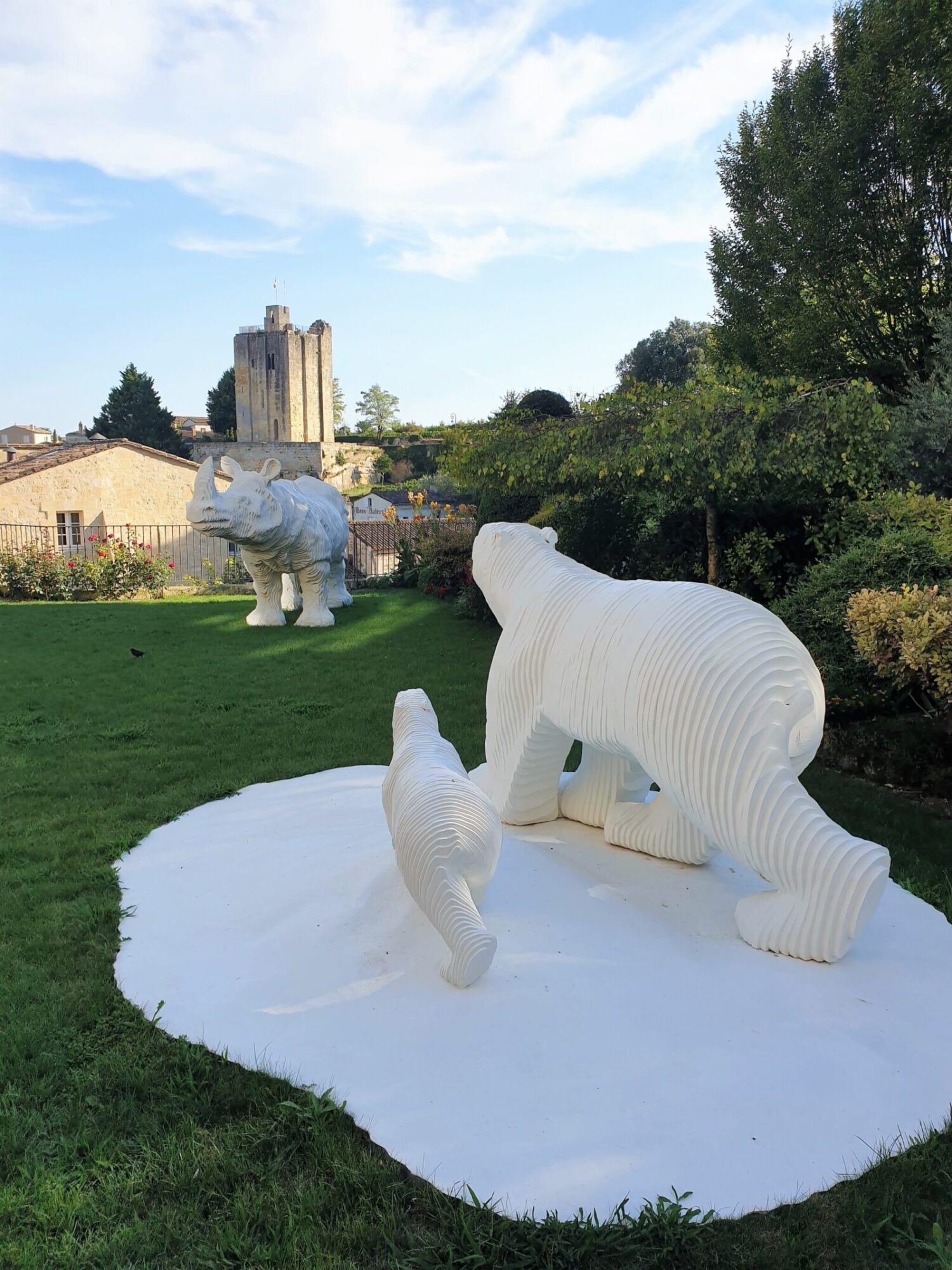 Hotel de Pavie garden
