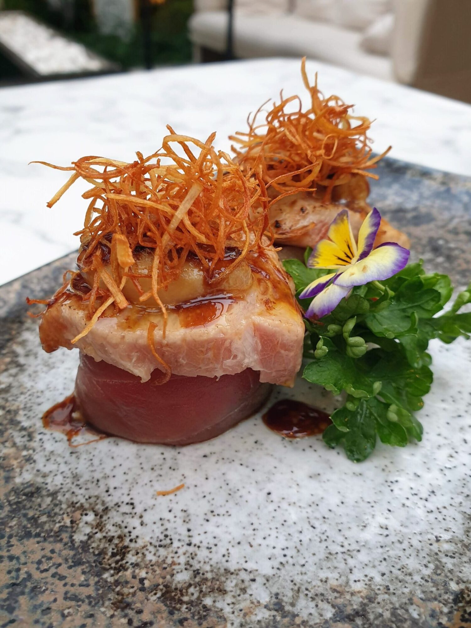Yakuza Paris gunkan toro